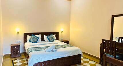 vaibhav Room Type - 202
