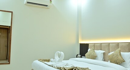 Hotel Ramodhya Ayodhya Room Type - Deluxe Room with Balcony