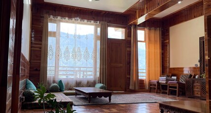 HariKishanNiwas Naggar Room Type - Wooden 2BHK at Heritage Village Naggar near Manali HP