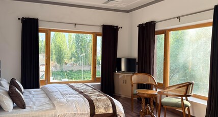 Shey vista homestay   peaceful mountain stay Room Type - Bedroom 3