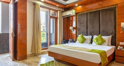 Starex Inn Hotel Sector 46 Room Type - Deluxe room With Smart TV Starex Inn Hotel Sector 46 Room Type - Deluxe room With Smart TV