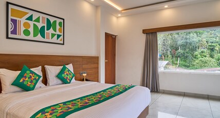 Treebo Belita Resort Munnar With Infinity Pool Room Type - Spacious Premium Room