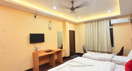 Hotel Lavish Grand Room Type - Bedroom 3
