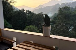 Address of Accomo Your home in the hills