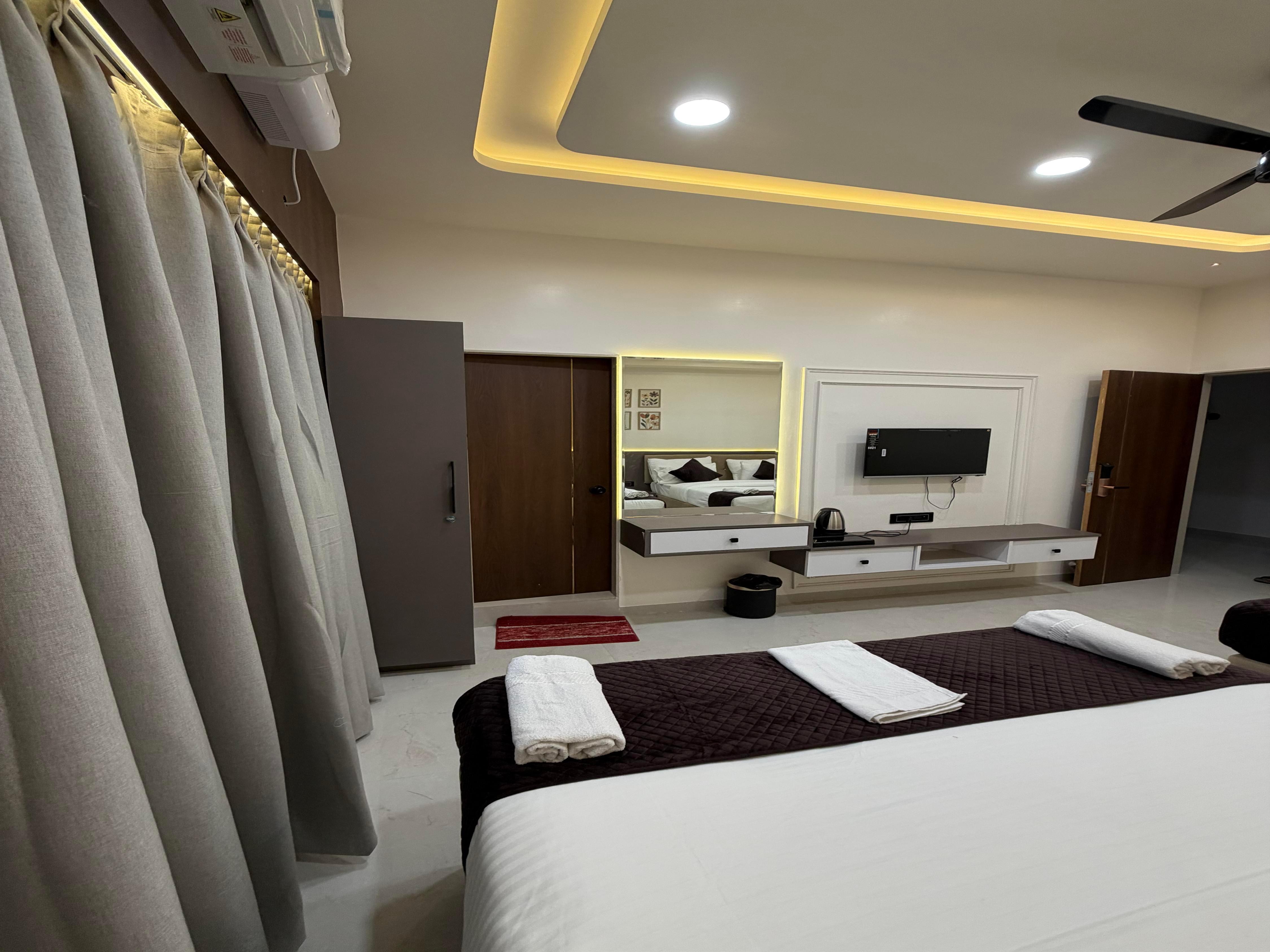 Hotel Krishna Leela Lodging and Boarding Room Type - Deluxe Queen Room with Two Queen Beds