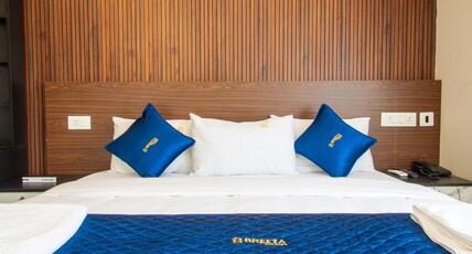 Breeza Grand Room Type - Standard Room with Air Conditioning