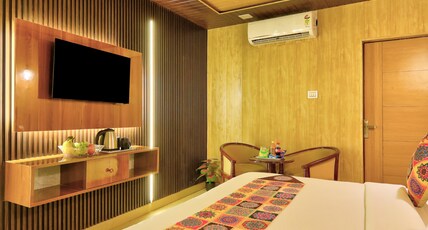 Midtown Inn Delhi Room Type - Luxury Room 