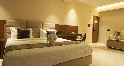 Click Hotel Galaxy-Bangalore Airport Room Type - Suite Room