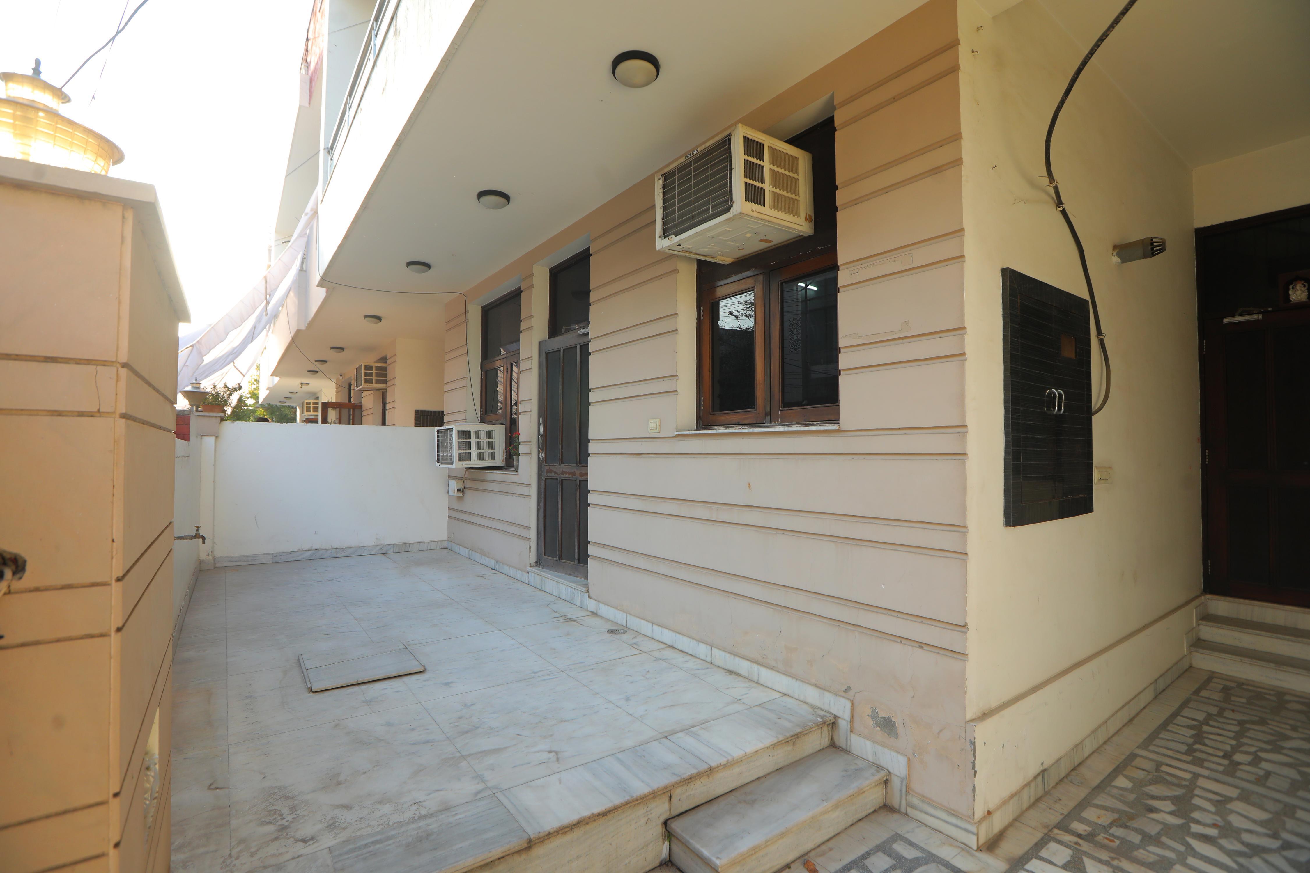 The sparrow Homestay