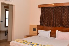 Rooms of WYT RETREAT