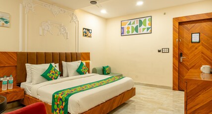 Treebo Golden Palm, Civil Lines Room Type - Spacious Premium Room
