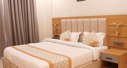 CELESTIAL BLISS INN Room Type - Deluxe Room