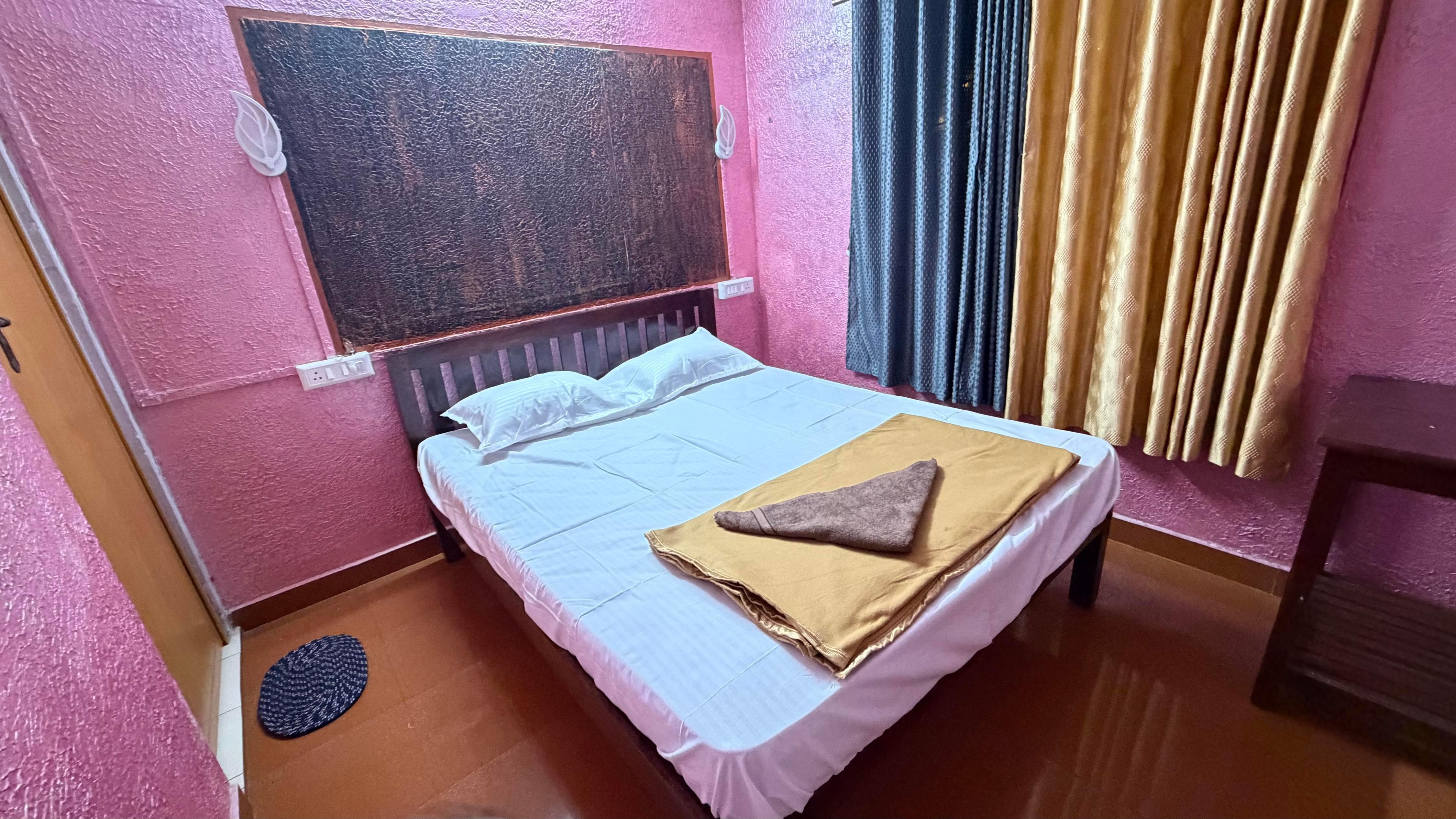 Hill House Room Type - Deluxe Room