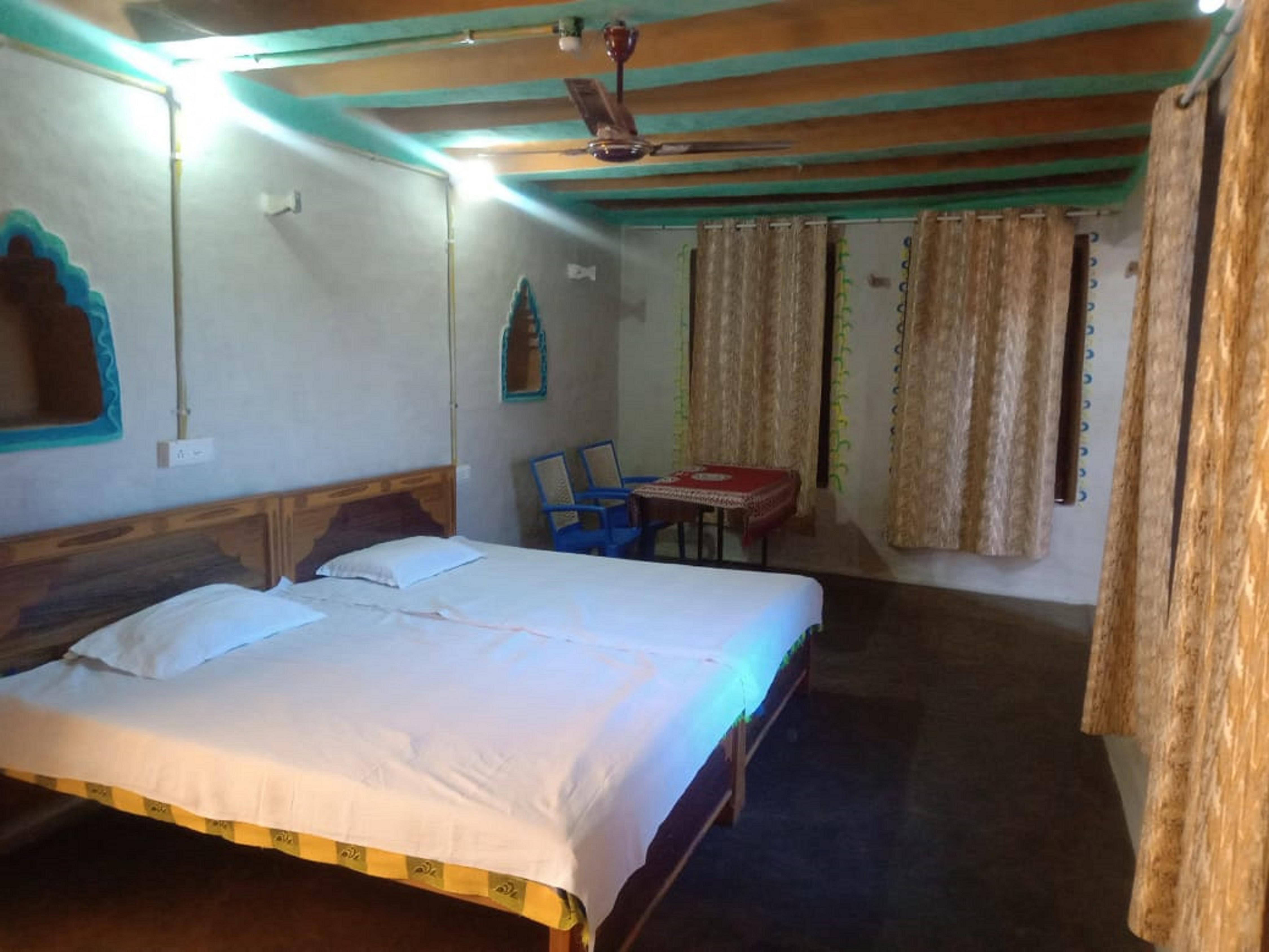 Ramkali Jagdish Singh Homestay Umaria - Tap to explore photos