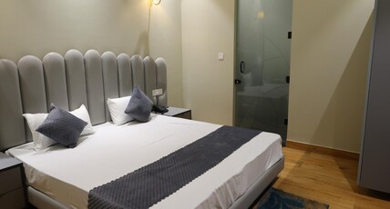 Hotel Vantara Room Type - Super Deluxe Room