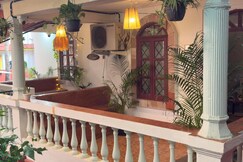 Villa Brise- Full Property with Beach Access