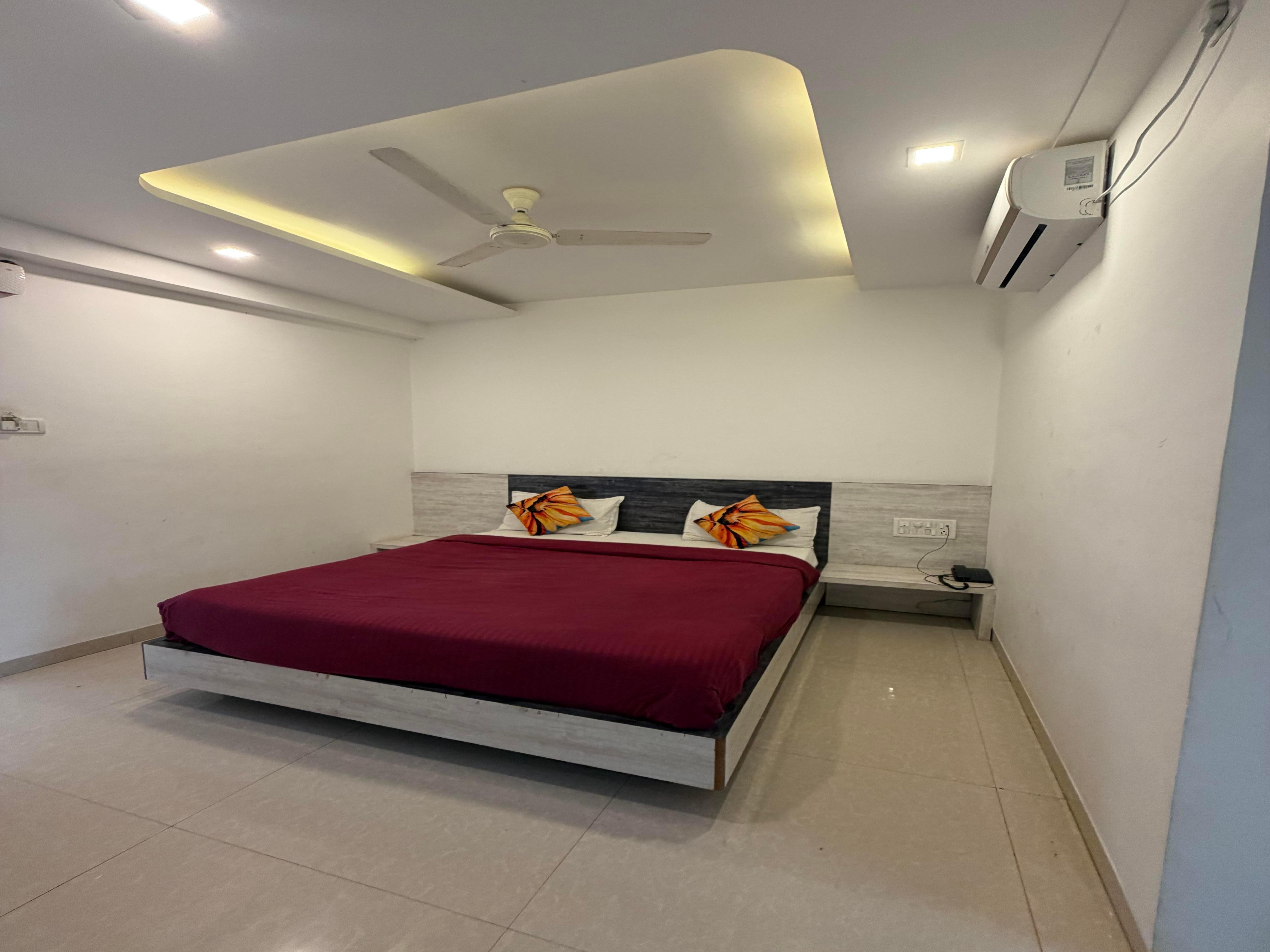 Hotel Riveria Shinde stays Room Type - Bedroom 10
