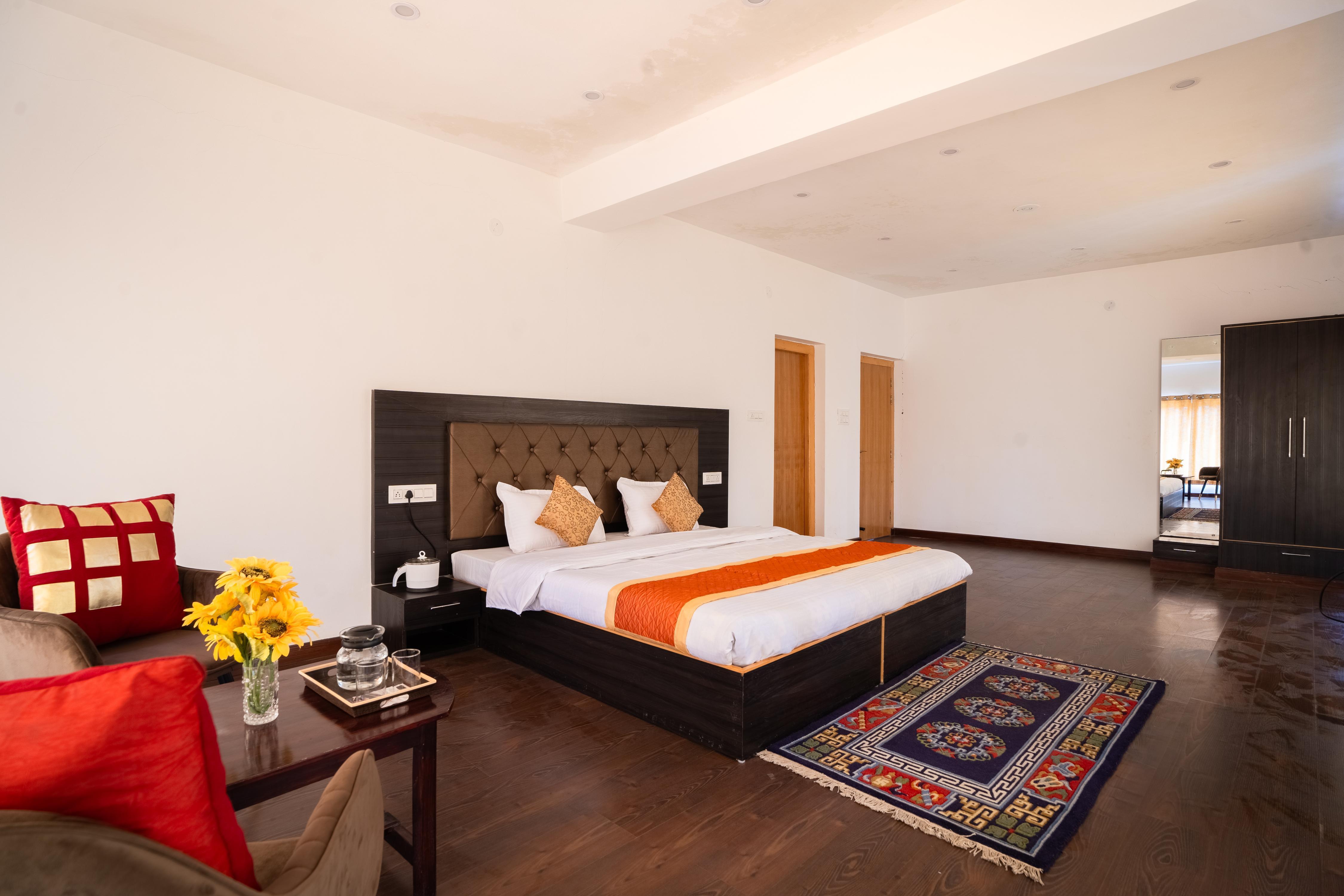 SHUKPA RESIDENCY LADAKH Room Type - DELUXE ROOM