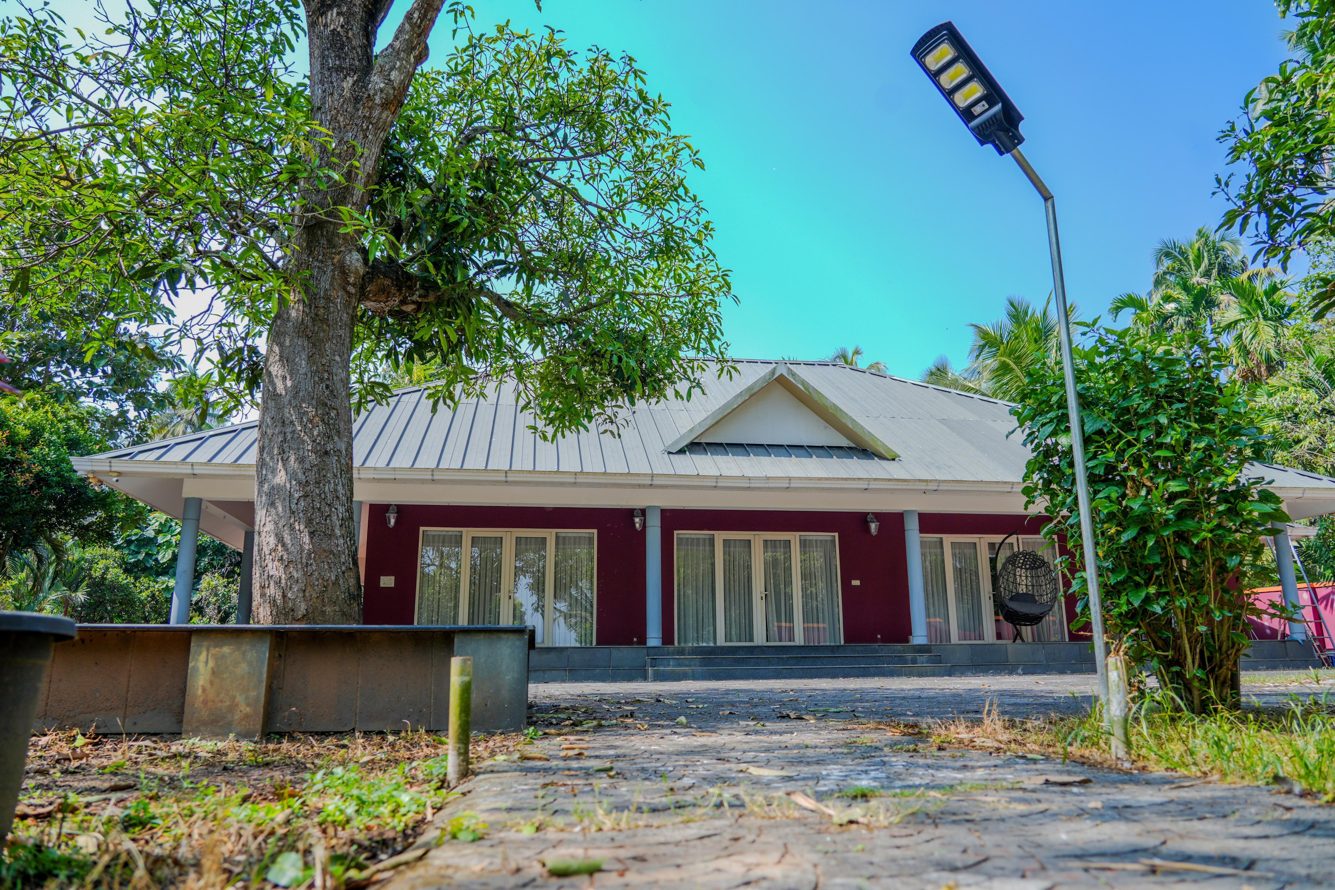 MannathLake House - Tap to explore photos