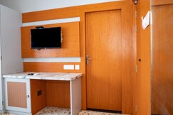 Hotel Nandanwan Resto and Bar