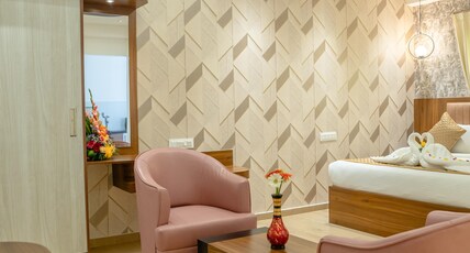 Visthara Pearl Room Type - Suite Room with Balcony