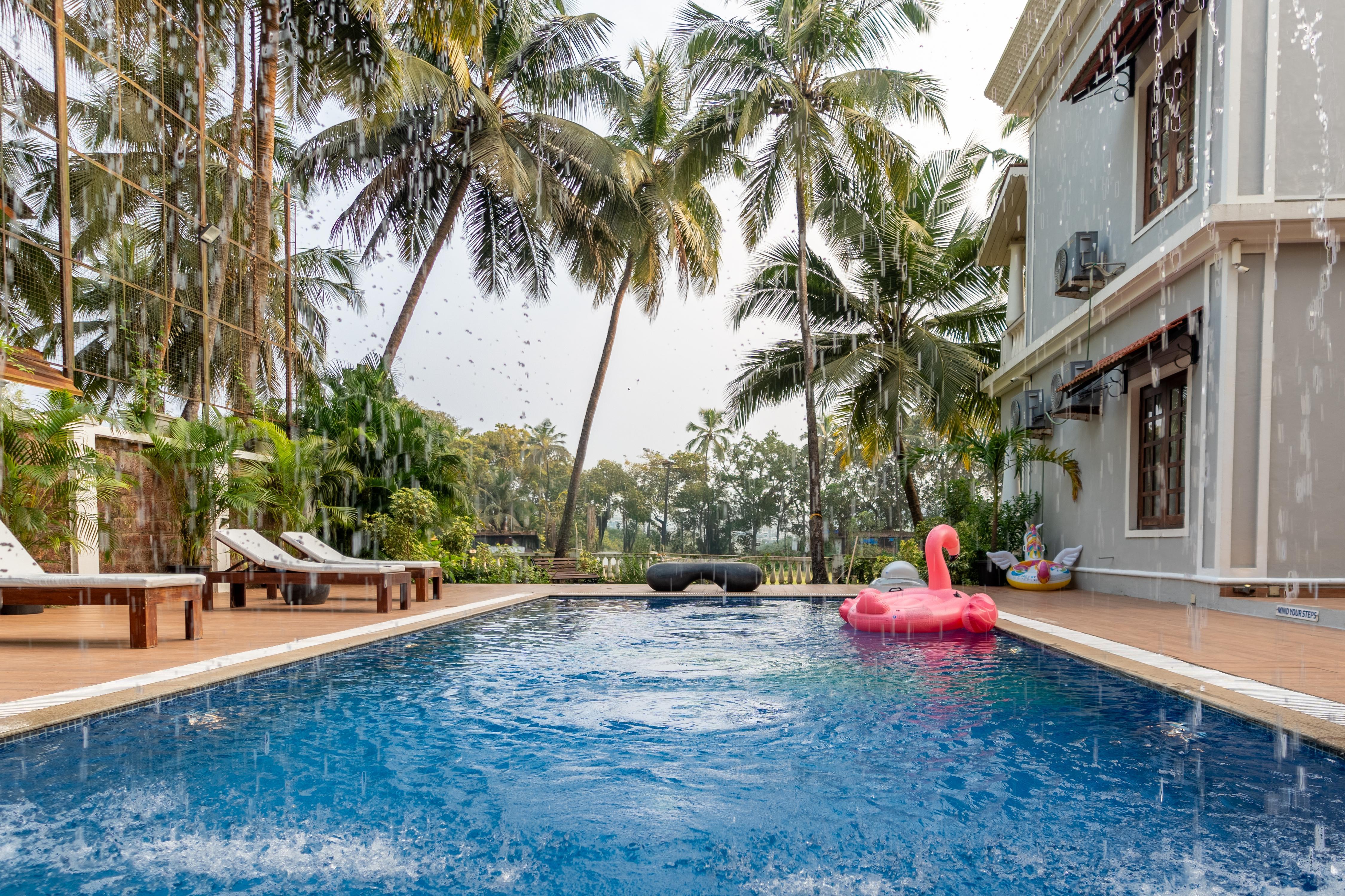 12bhk Pvt Pool Boutique Villa - Tap to explore photos