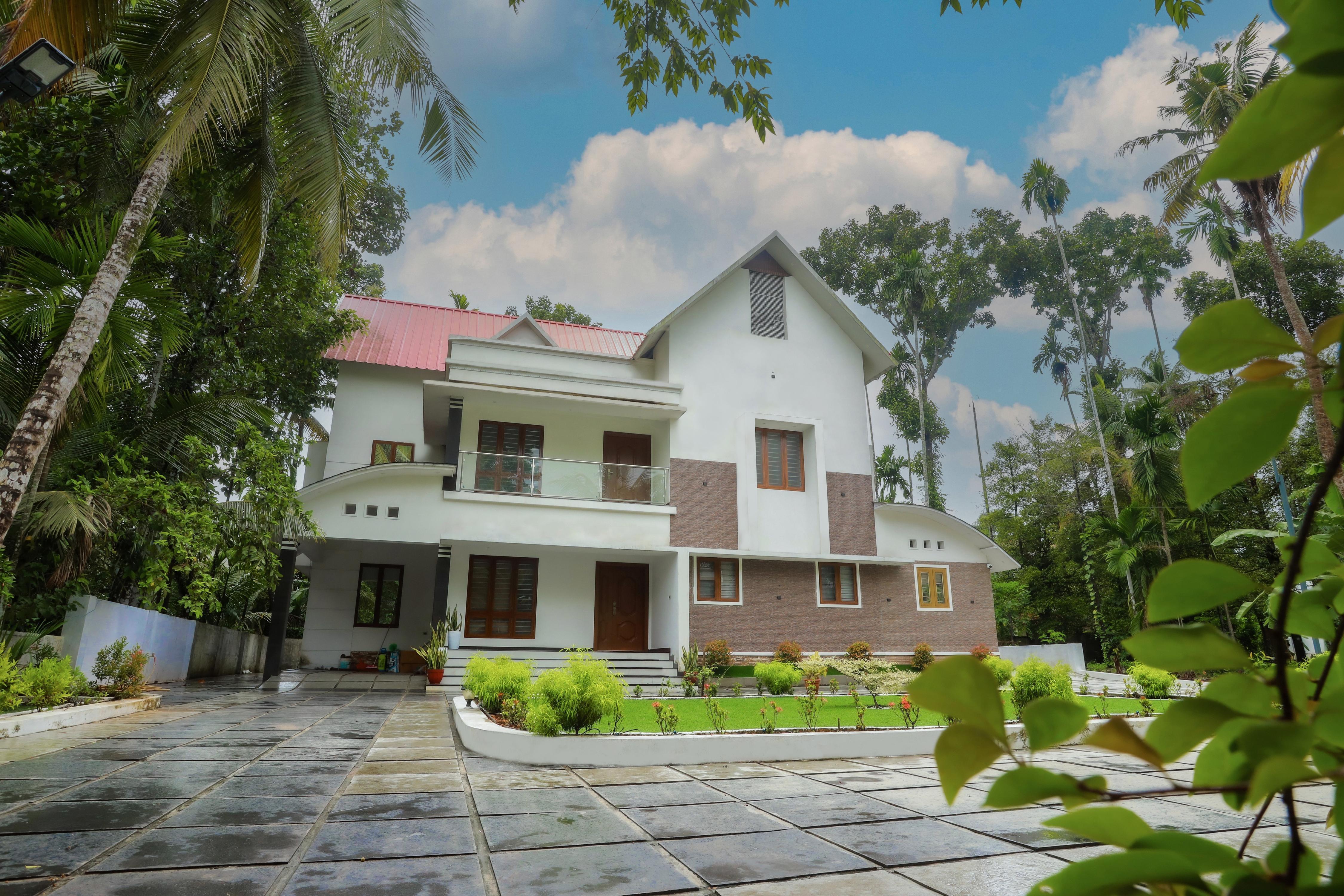 Luxury homestay 1BHK in Ernakulam by Homeyhuts A