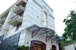 Raphilhin Business Hotel