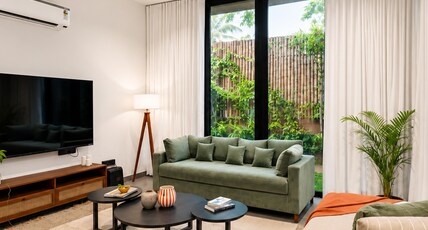 ELIVAAS Signature Solena 4BHK Villa with Pvt Pool & Bar Lounge Room Type - ELIVAAS Solena 4BHK Villa with Pvt Pool & Bar Lounge