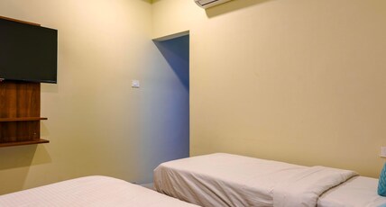 Eco Stay Elite Luxury Rooms Room Type - Deluxe Room