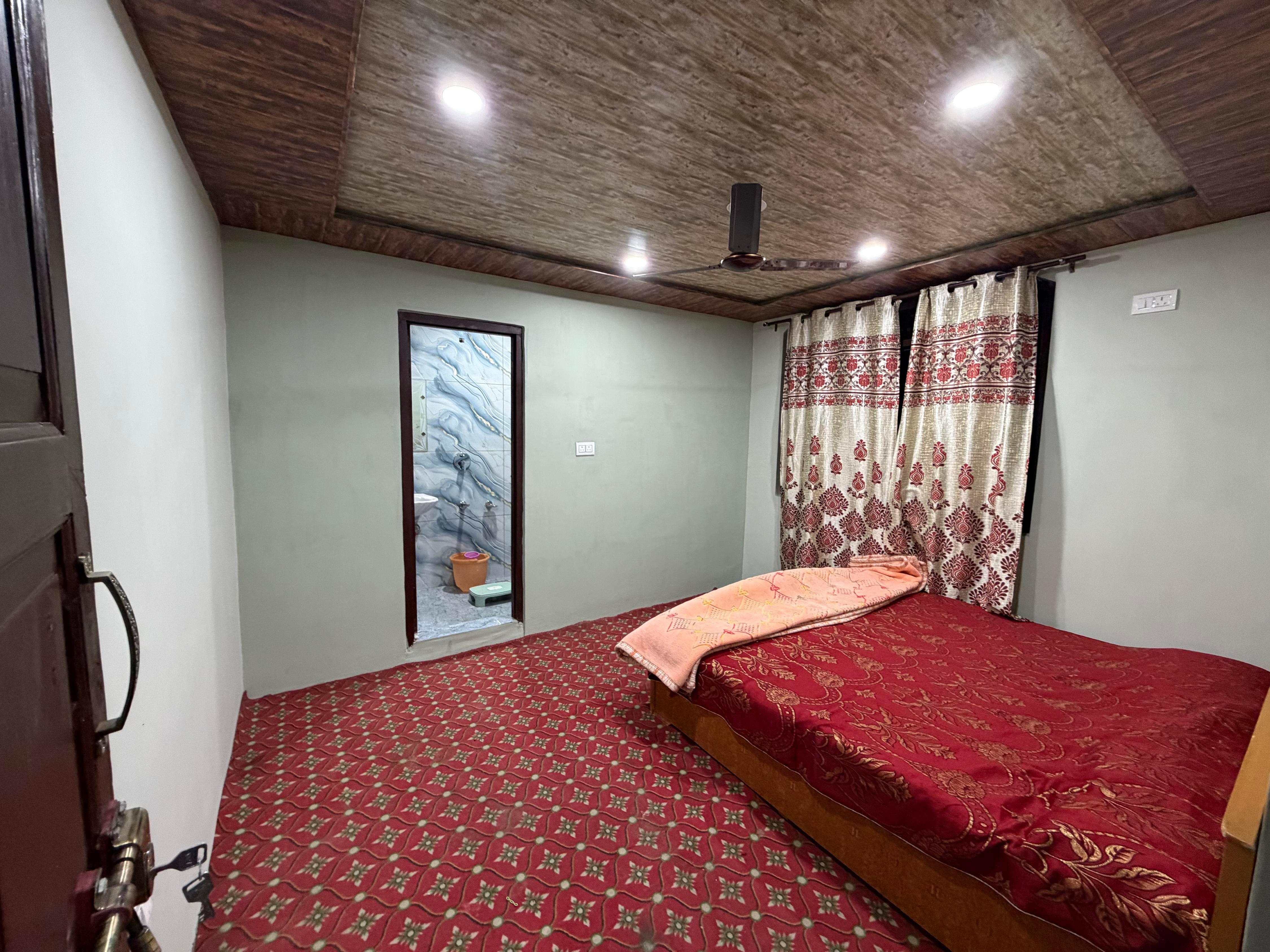 Azan Guest House - Tap to explore photos