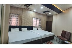 Address of Kashi Ganga Guest House Near Shivala & Assi Ghat