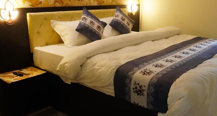 Hotel The Sangha Residency Room Type - Deluxe Room With Air Condition