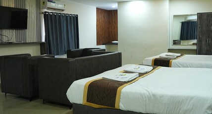 HOTEL SAI CAPITAL Room Type - Classic Room