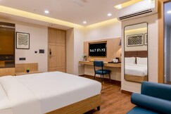 Saltstayz Premier - Sector 15 Noida