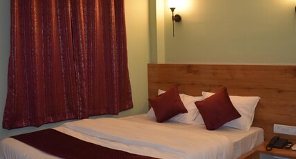 PLATINUM INN Room Type - STANDARD DOUBLE ROOM