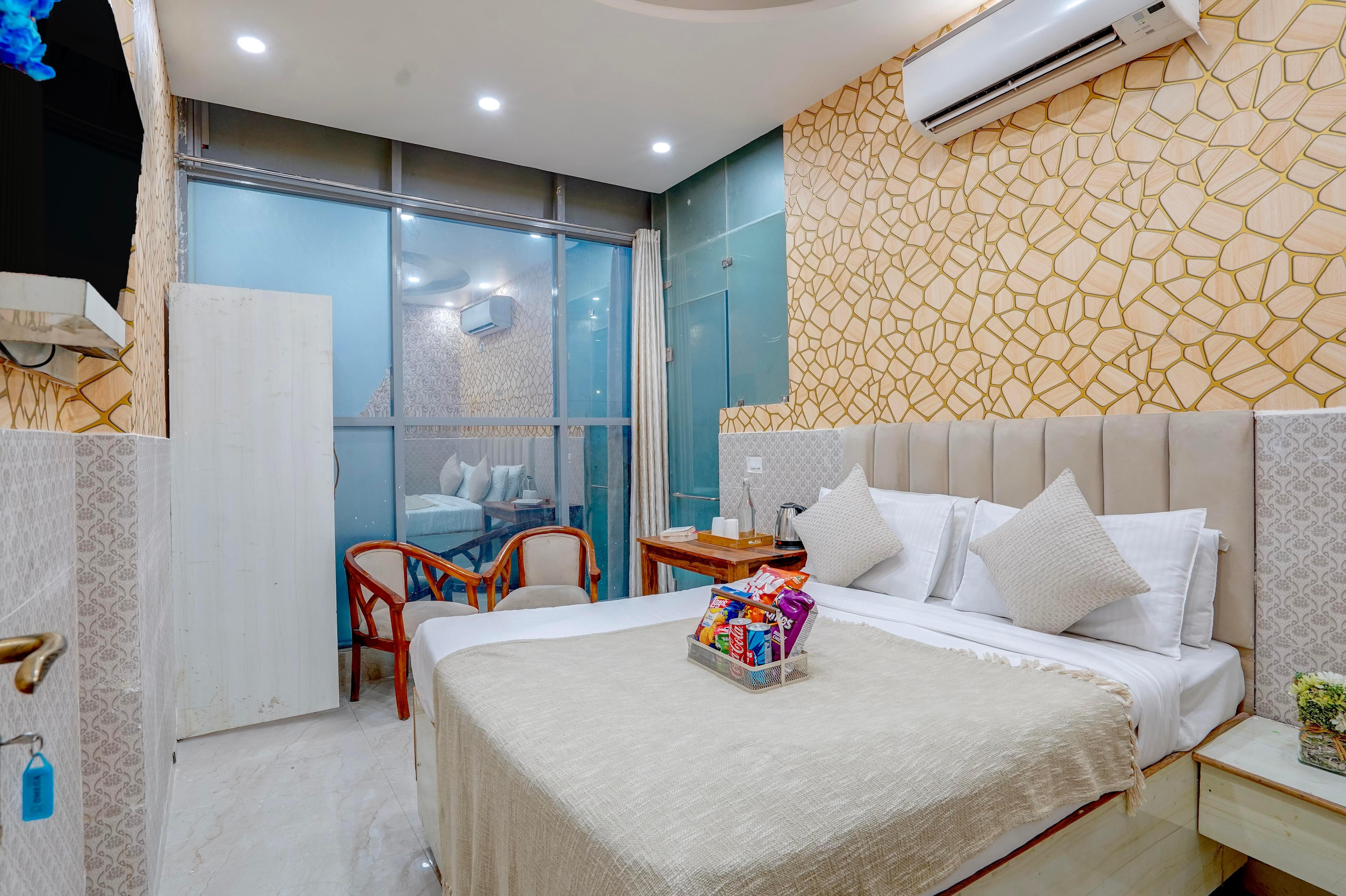 Restin Hotel Sector 63A & Sector 62 - Tap to explore photos