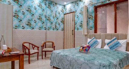 Restin Hotel Sector 63A & Sector 62 Room Type - Deluxe Suite