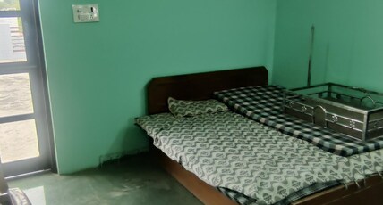 Mandeep Kadian Property Room Type - Bedroom