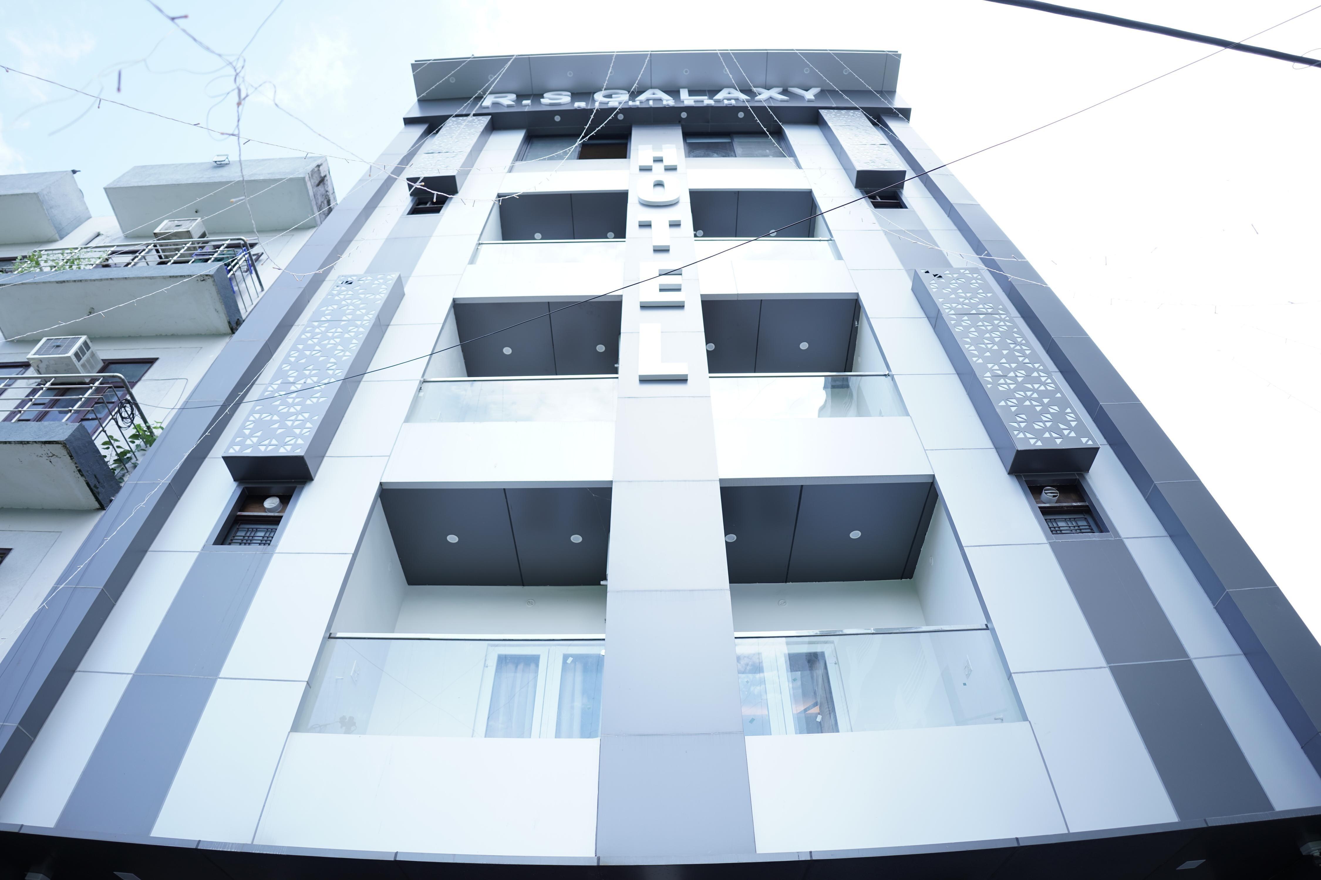 RS Galaxy Hotel - Tap to explore photos
