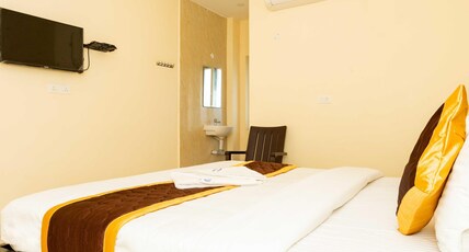 Hotel Meeraa Residency Room Type - Economy Double Bed Room