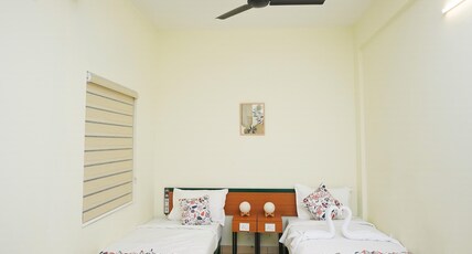Veedu and Co Social Room Type - 1 Bed in Female Twin Shared AC Room