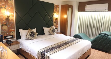 Hotel Heaven Green Room Type - Superior Twin Room