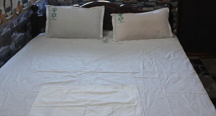 Sri Sakthivel Santhamurugan Residency Room Type - Family Room