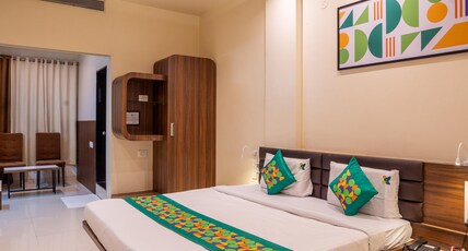 Treebo Pushpak Room Type - Deluxe Room