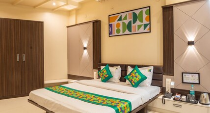 Treebo Pushpak Room Type - Premium Room