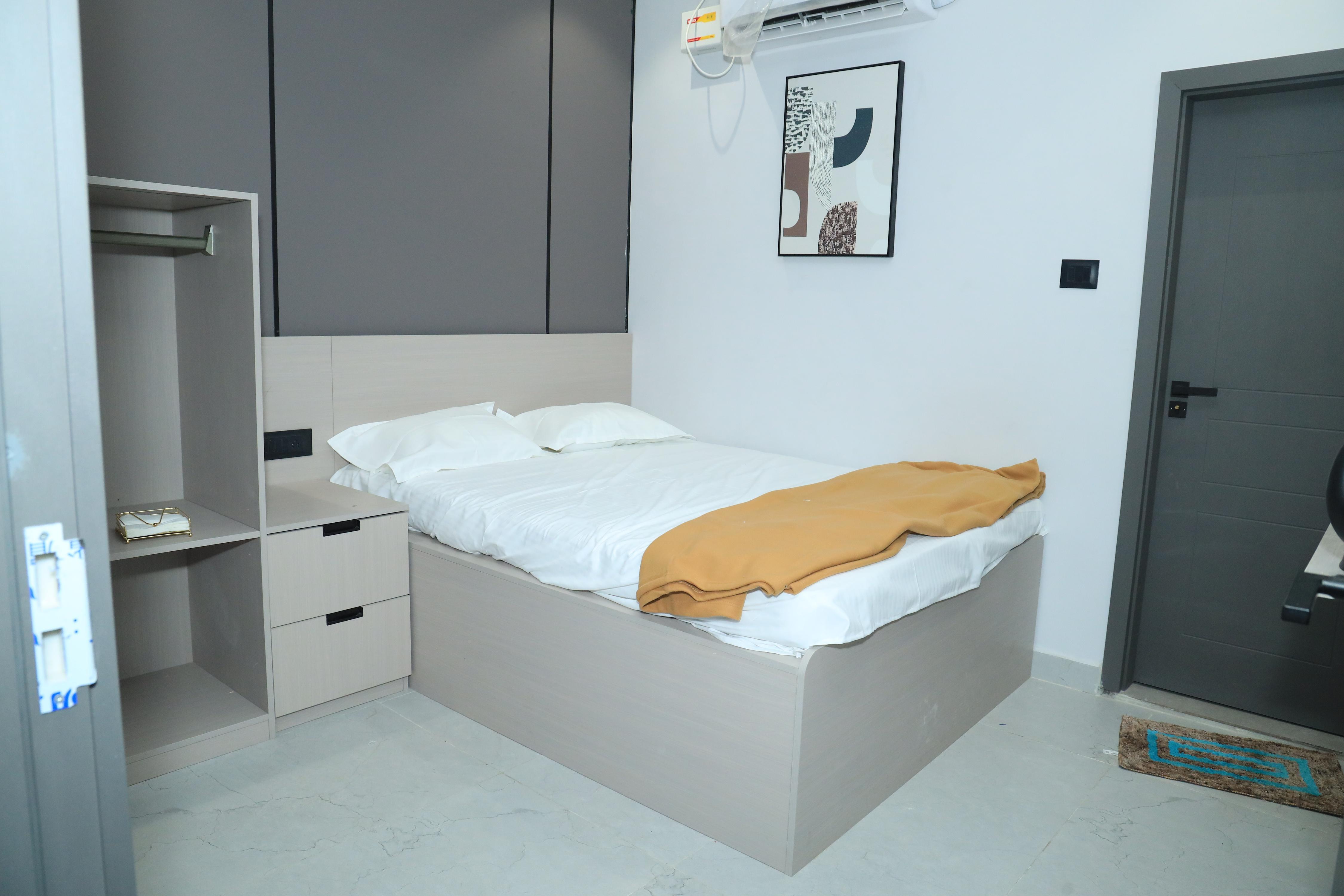 Sree Lakshmi Narasimma Hotel & Residency