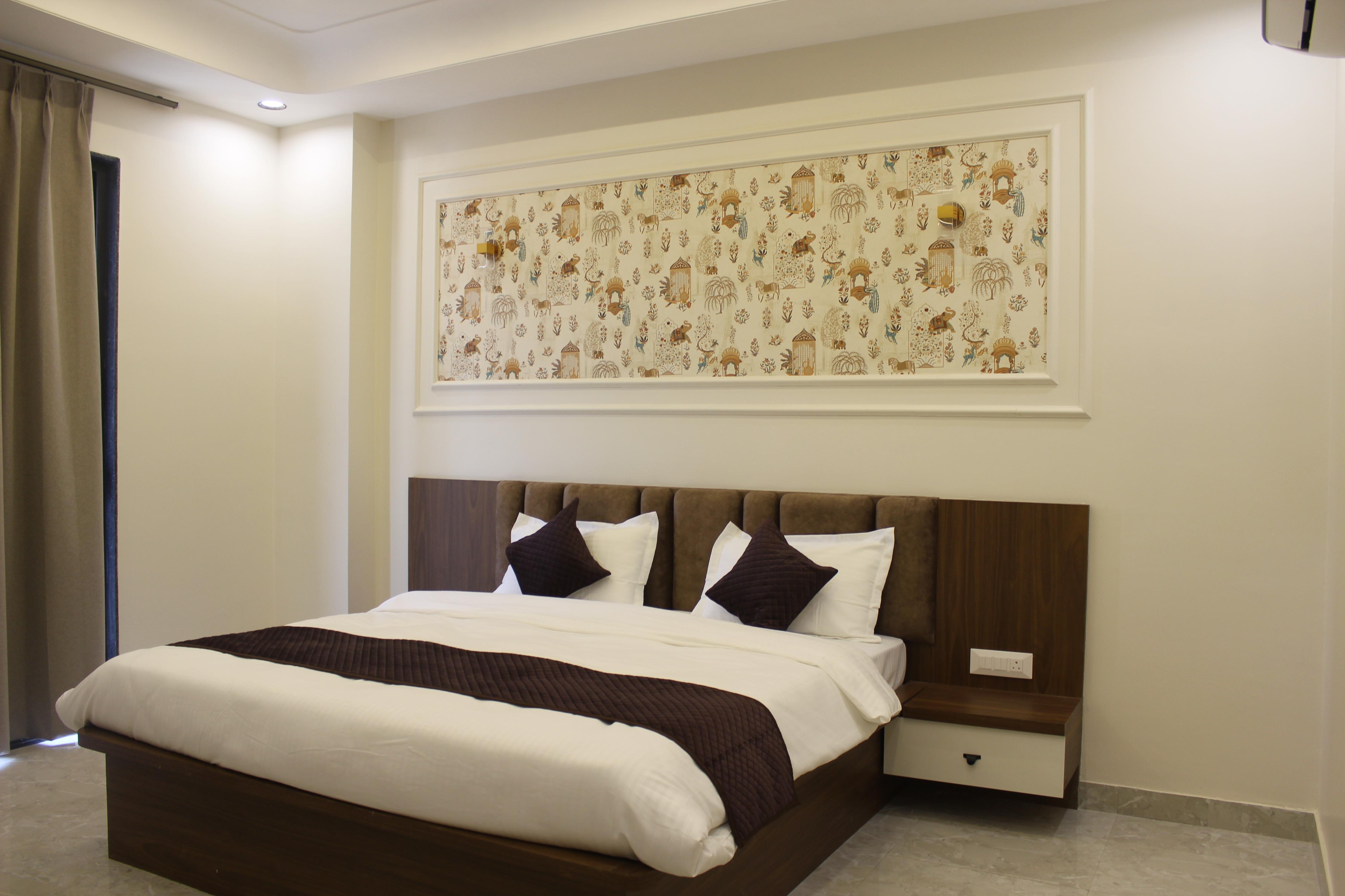 The Pink City Nest Room Type - Deluxe Room With Balcony 103