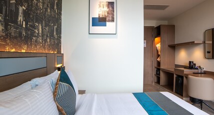 RG Grand Hotel & Convention - Manyata Tech Park Room Type - Club Room