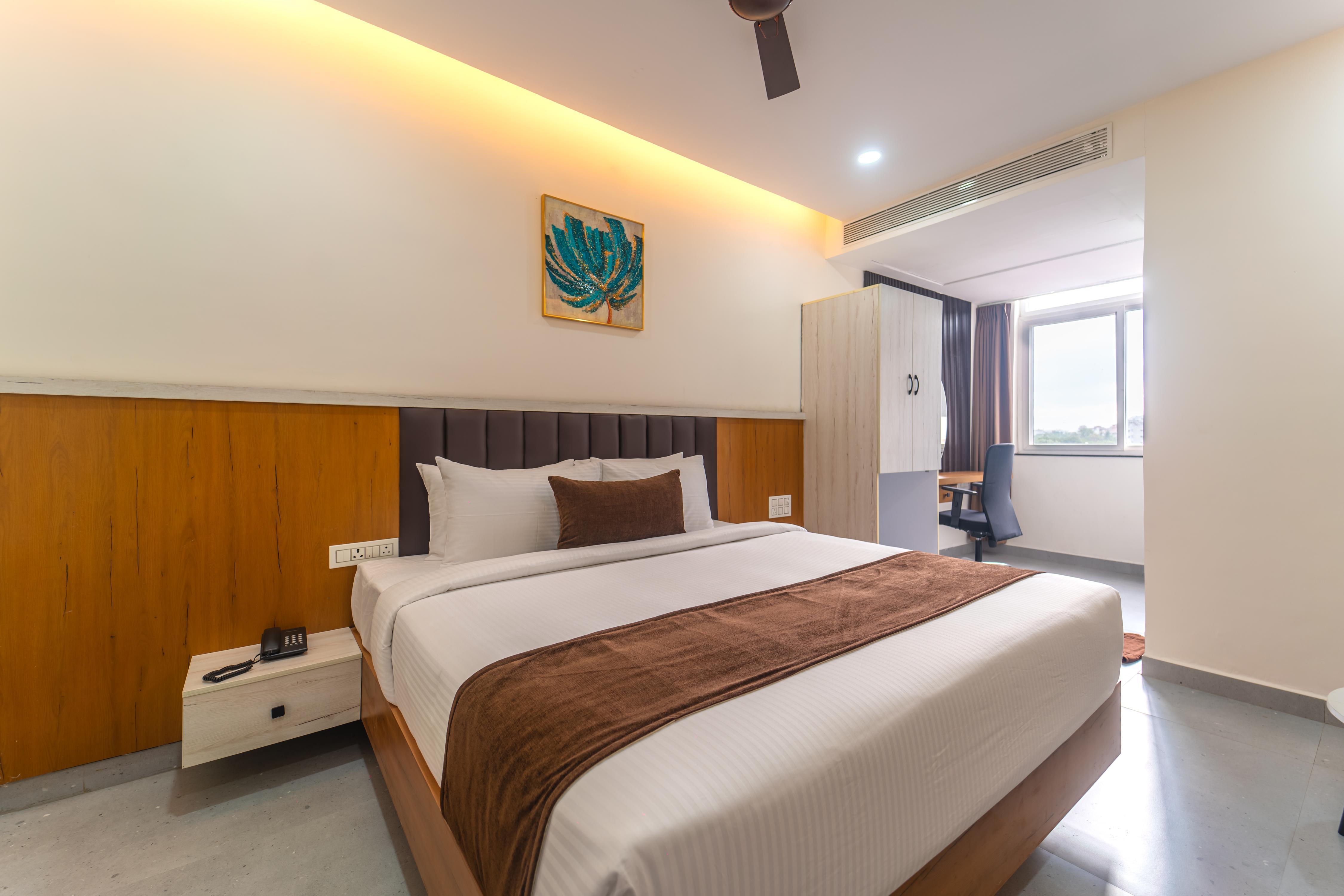 Zipp Lite Ballari - Leela Hotel & Banquets - Tap to explore photos